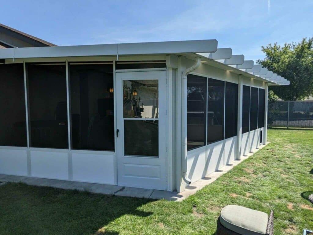 screen room installation