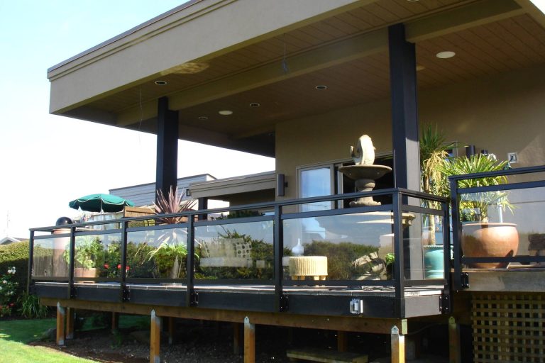 railings installation services in Tri-Cities