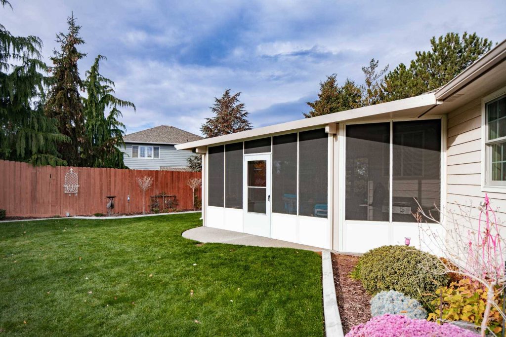 screen room installation project in Kennewick, WA