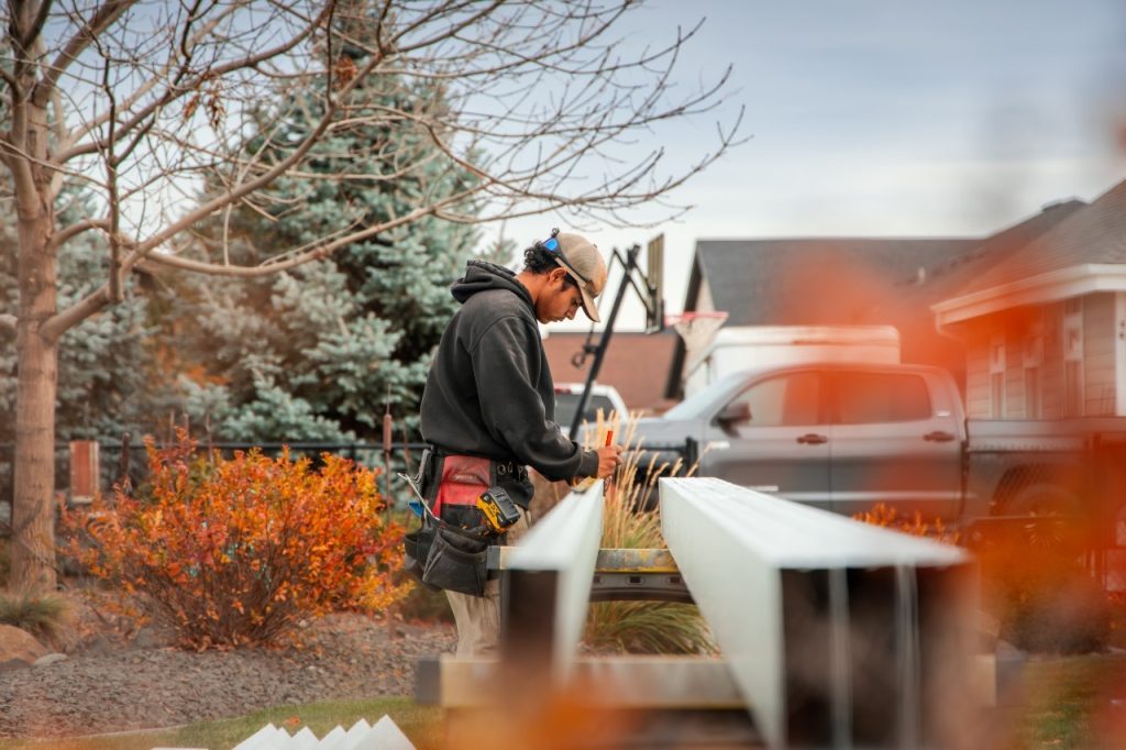 deck construction services in Richland, WA